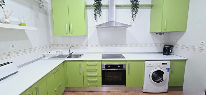 Casas en venta y pisos alquiler - 2