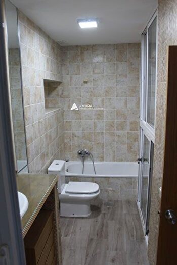 Casas en venta y pisos alquiler - 2
