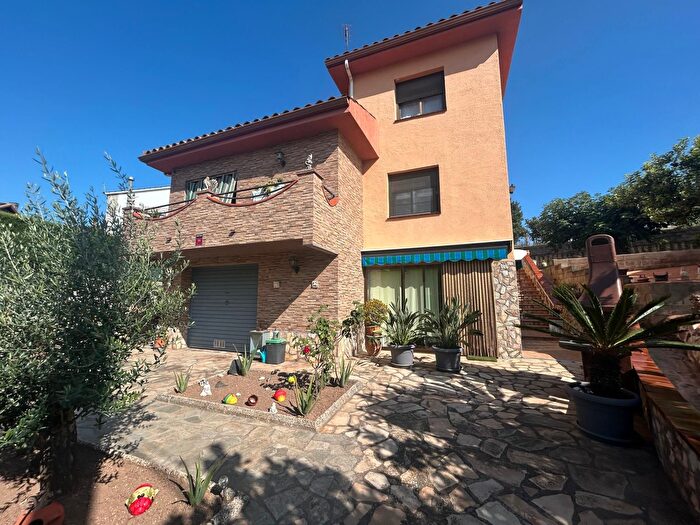 Casa en venta en Castellbisbal, Barcelona de 4 habitaciones