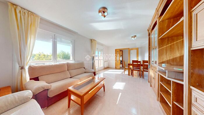 Casas en venta y pisos alquiler - 2