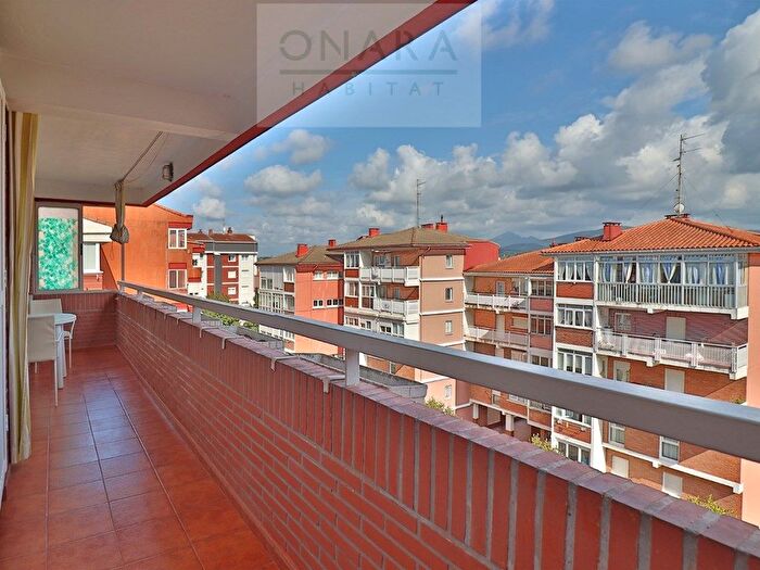 Casas en venta y pisos alquiler - 2