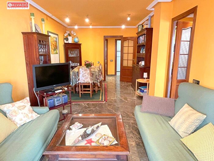 Casas en venta y pisos alquiler - 2