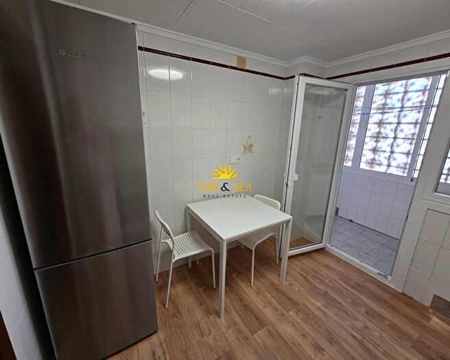 Casas en venta y pisos alquiler - 3