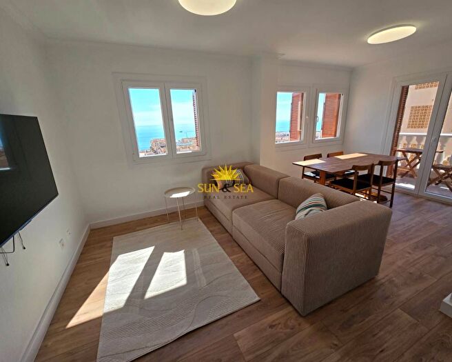 Piso en alquiler en Playa de los Locos, Miramar Torre del Moro de 3 habitaciones