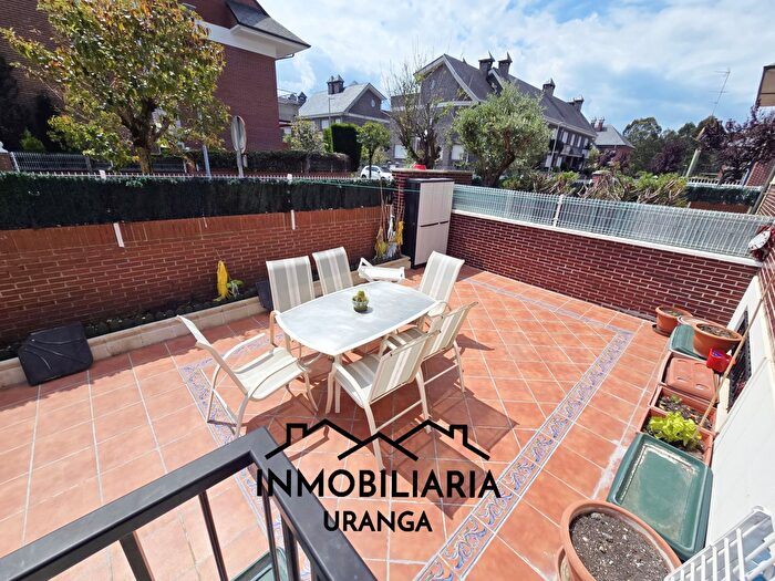 Casas en venta y pisos alquiler - 3