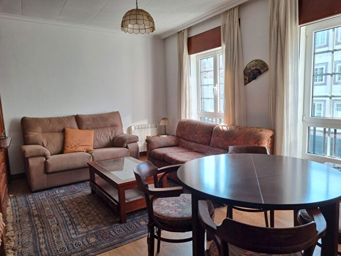 Casas en venta y pisos alquiler - 1