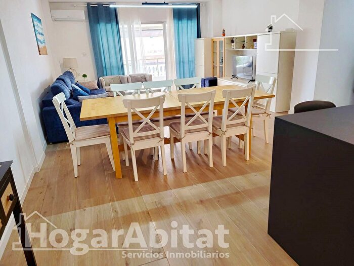 Piso en venta en Canet dEn Berenguer, Valencia de 4 habitaciones
