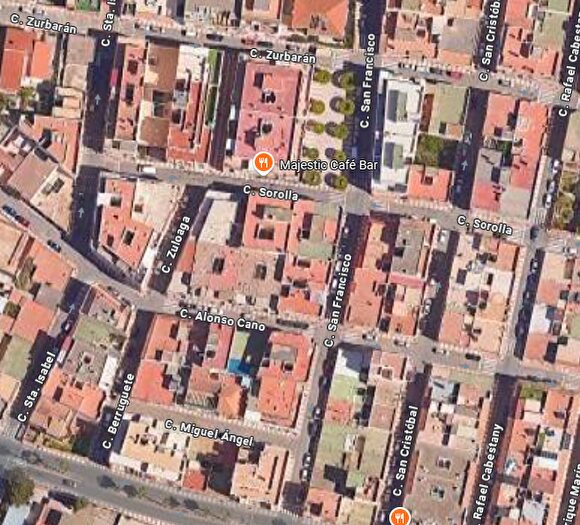 Casas en venta y pisos alquiler - 1