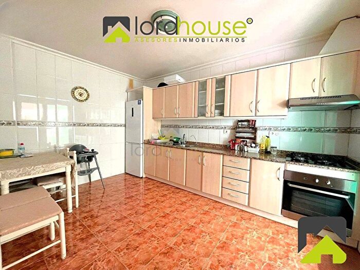 Piso en venta en Pedanías Centro, La Hoya de 4 habitaciones
