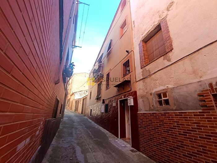 Casas en venta y pisos alquiler - 1