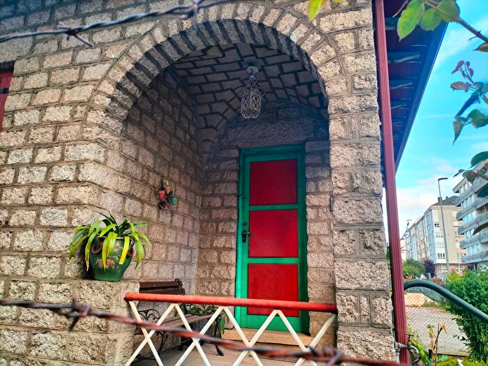 Casas en venta y pisos alquiler - 2