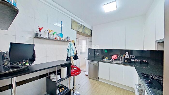 Casas en venta y pisos alquiler - 2