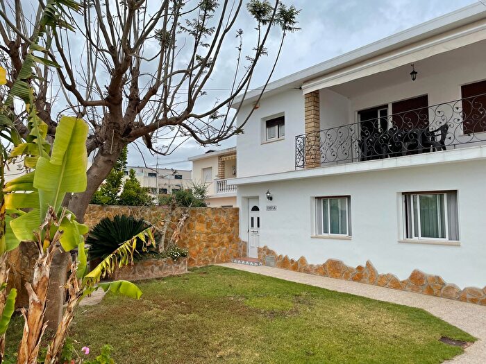 Casas en venta y pisos alquiler - 1