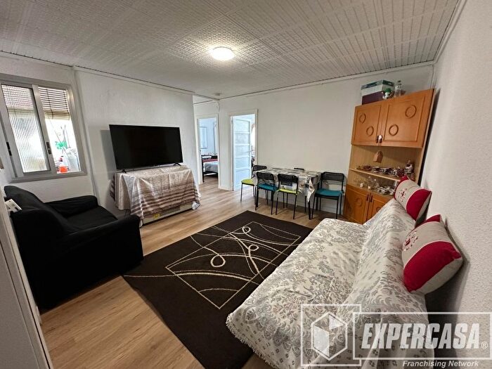 Casas en venta y pisos alquiler - 1
