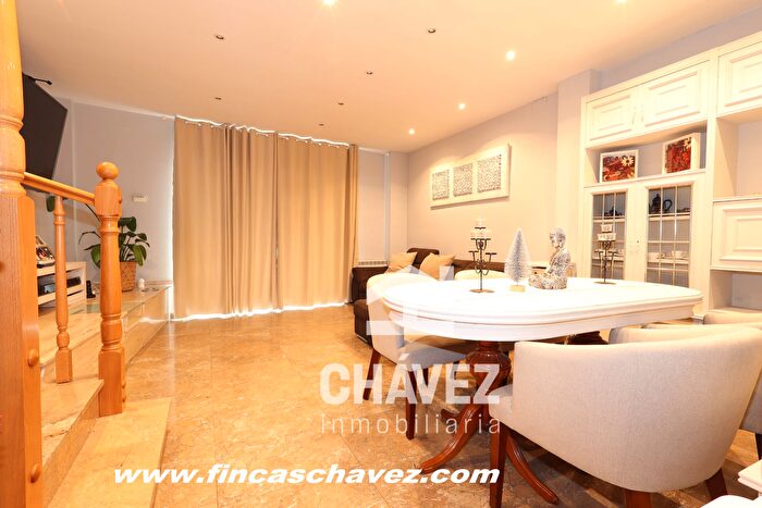 Casas en venta y pisos alquiler - 2