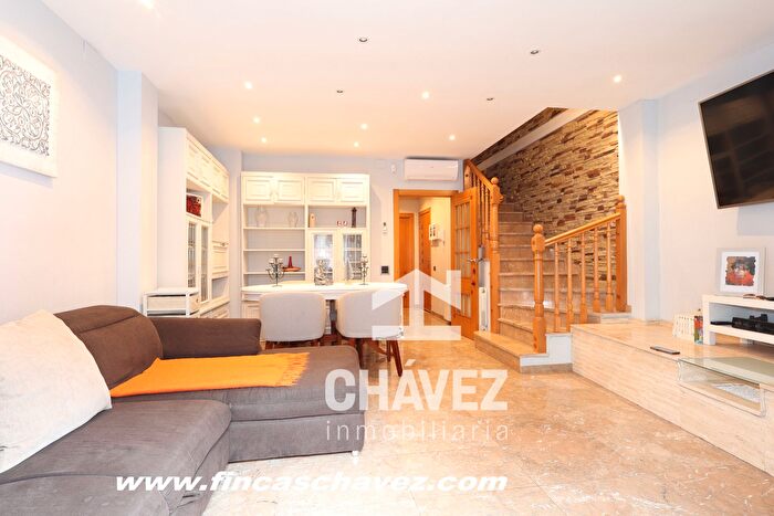 Casas en venta y pisos alquiler - 3