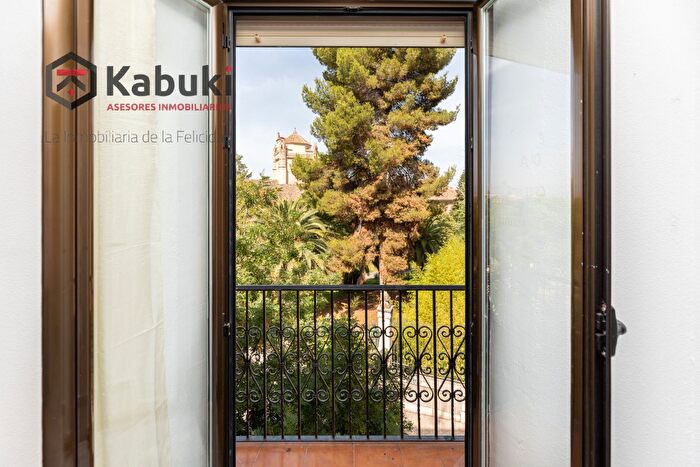 Piso en venta en Beiro, San Ildefonso de 6 habitaciones