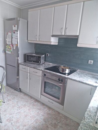 Casas en venta y pisos alquiler - 1