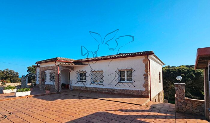 Casa en venta en Condado del Jaruco Puigventós, Lloret de Mar de 4 habitaciones