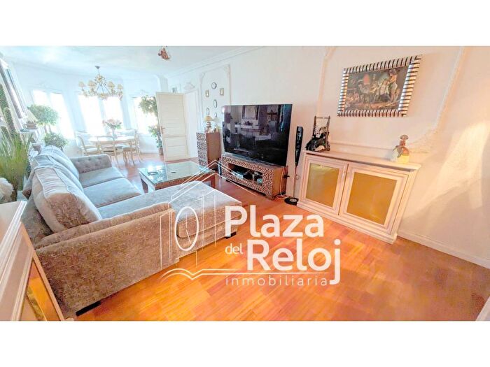 Casas en venta y pisos alquiler - 2