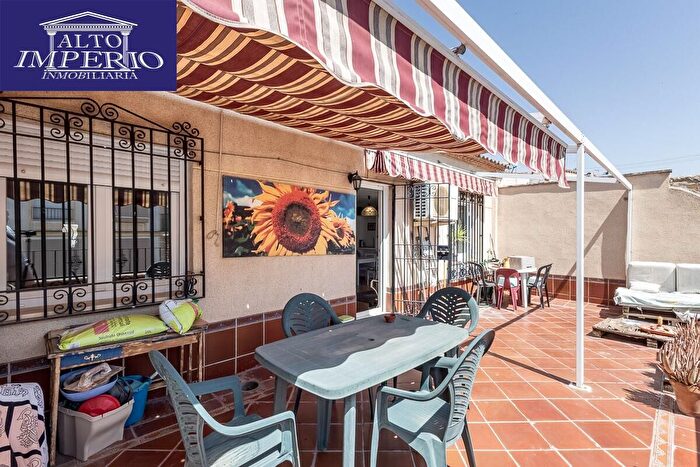 Casas en venta y pisos alquiler - 2