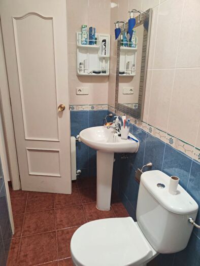 Casas en venta y pisos alquiler - 2