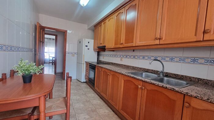 Piso en venta en La Vall dUixó, Castellón de 4 habitaciones