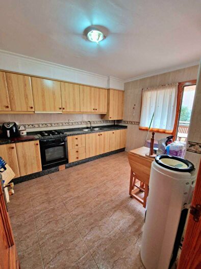 Casas en venta y pisos alquiler - 2