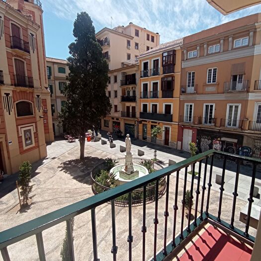Piso en alquiler en Centro, La Goleta San Felipe Neri de 4 habitaciones