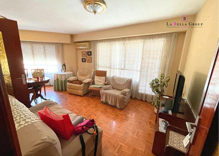 Piso en venta en LEixample, Russafa de 3 habitaciones