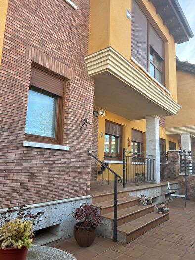 Casa en venta en El Cristo, Palencia Capital de 4 habitaciones