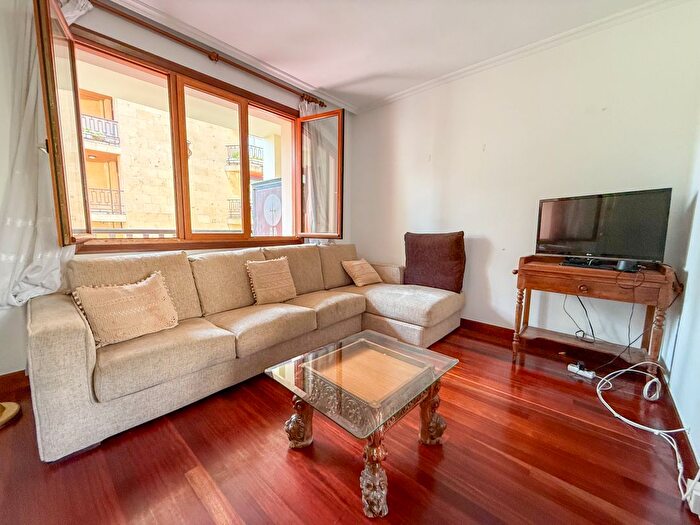 Casas en venta y pisos alquiler - 2