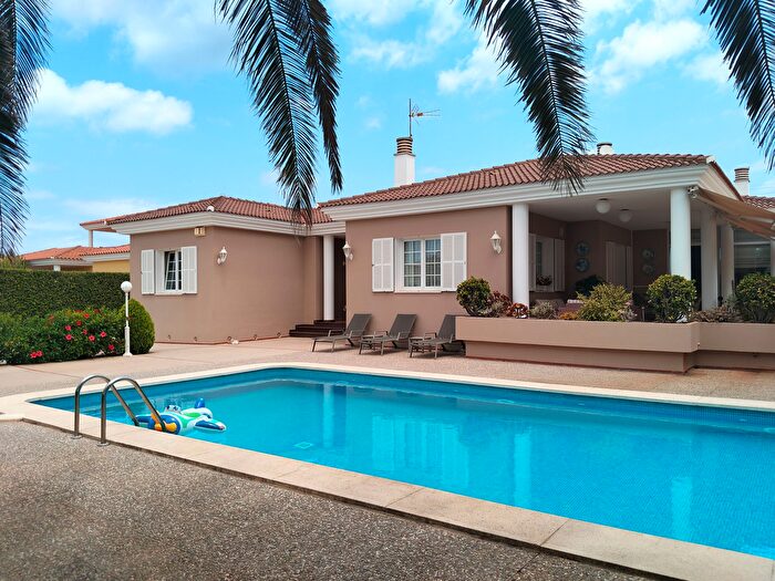 Casa en venta en Cala en Blanes, Ciutadella de Menorca de 4 habitaciones