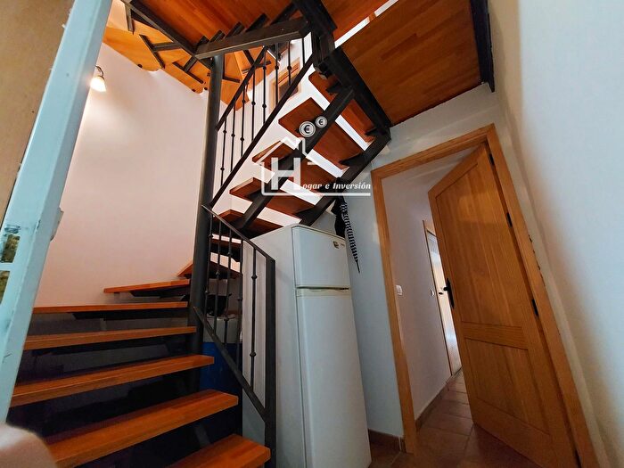 Casas en venta y pisos alquiler - 3