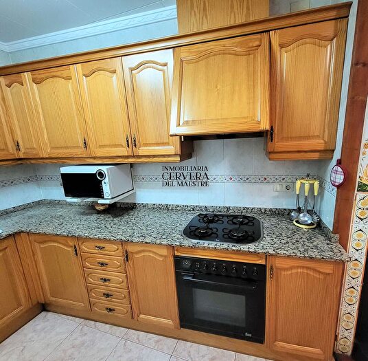 Casas en venta y pisos alquiler - 3