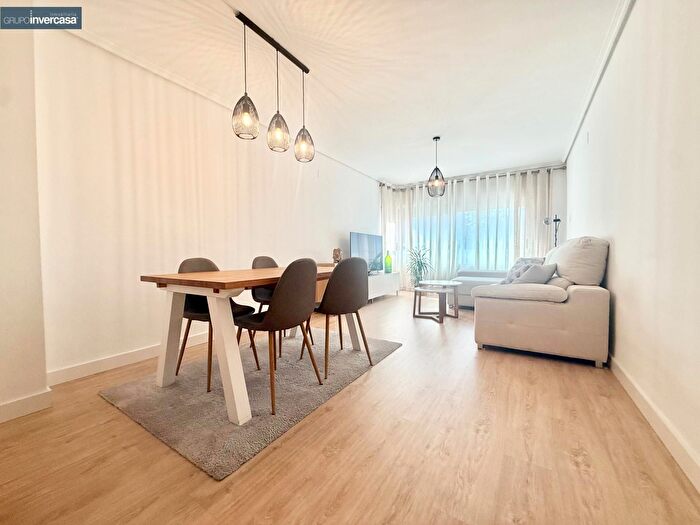 Casas en venta y pisos alquiler - 2