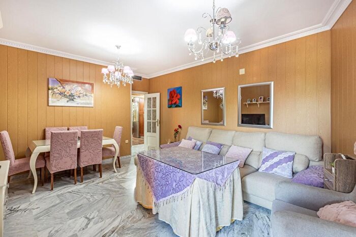 Casas en venta y pisos alquiler - 2