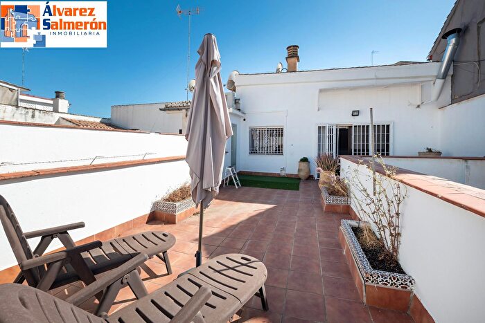 Casas en venta y pisos alquiler - 1
