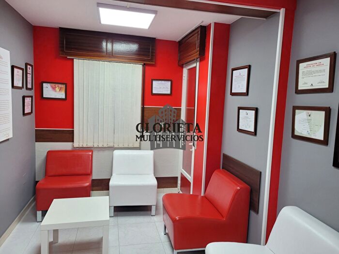 Casas en venta y pisos alquiler - 3