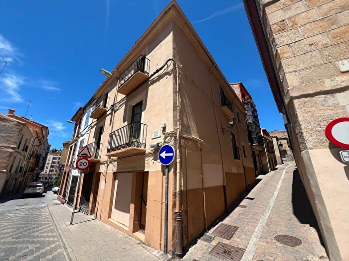 Casa en venta en Casco Antiguo, Zamora Capital de 4 habitaciones