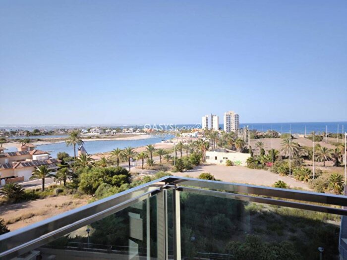 Piso en venta en Veneziola, La Manga del Mar Menor de 2 habitaciones