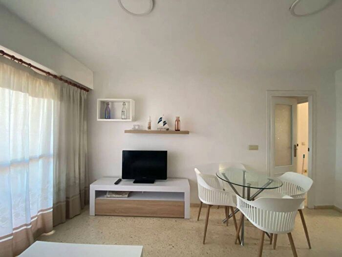 Piso en alquiler en Comunitat Valenciana, València de 2 habitaciones