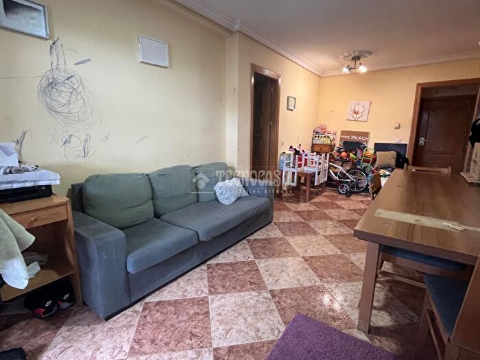 Casas en venta y pisos alquiler - 2