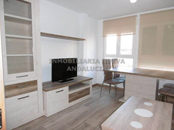 Piso en alquiler en Andalucía, Almería de 3 habitaciones