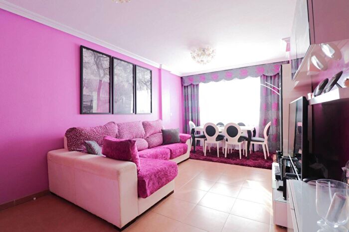 Piso en venta en Andalucía, Almería de 2 habitaciones