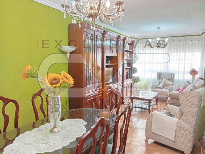 Casas en venta y pisos alquiler - 1