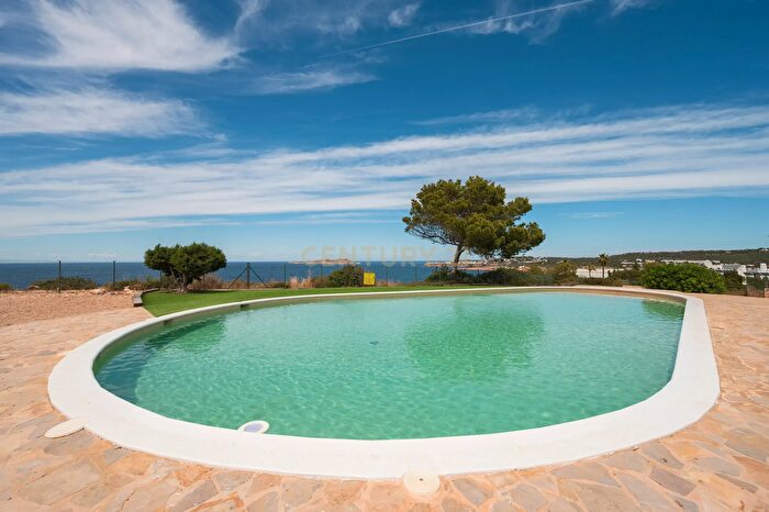 Piso en venta en Cala Vedella Cala Tarida, Sant Josep de sa Talaia de 3 habitaciones