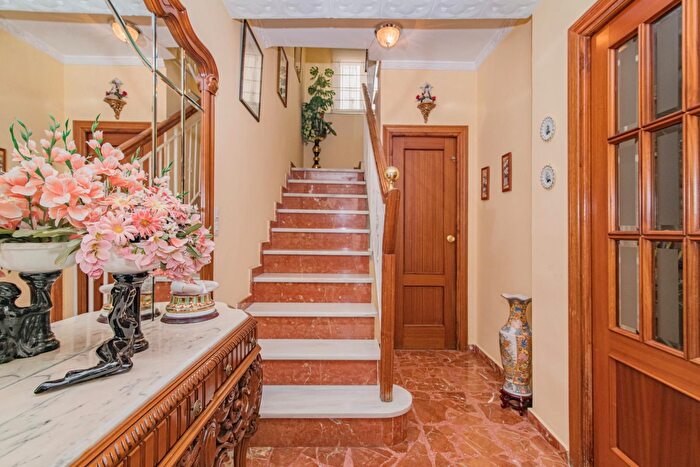 Casas en venta y pisos alquiler - 2