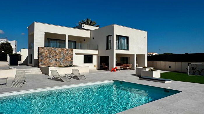 Casa en venta en Playa del Acequión Náufragos y Rocío del Mar, La Veleta de 5 habitaciones