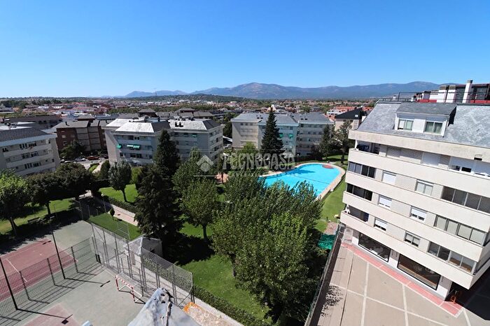 Casas en venta y pisos alquiler - 1